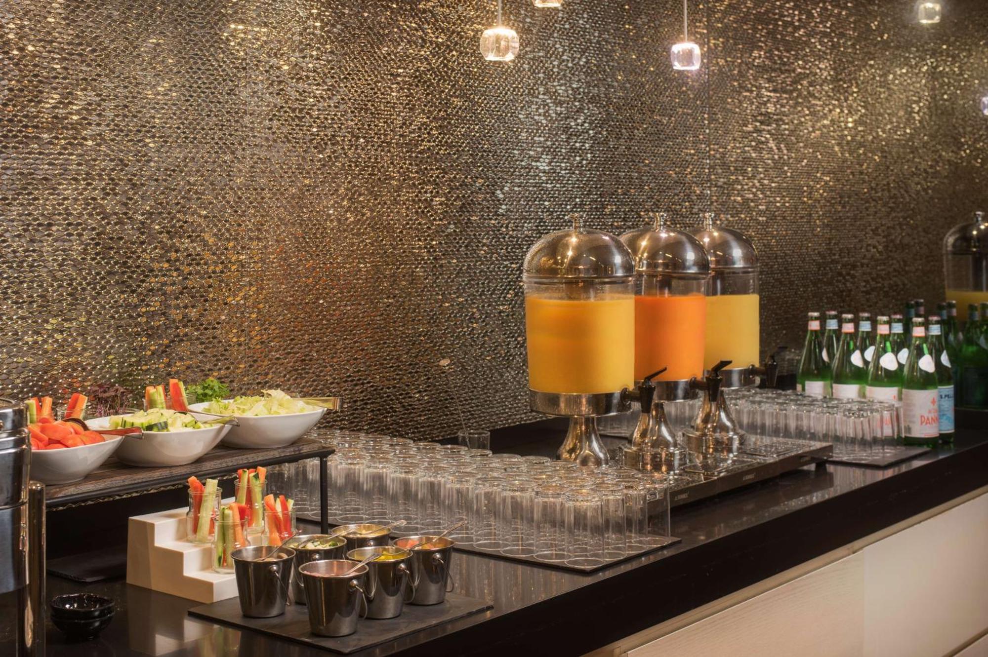 Nh Collection Roma Vittorio Veneto Hotel Bagian luar foto