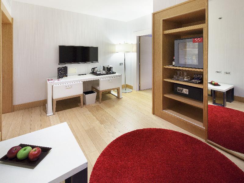 Nh Collection Roma Vittorio Veneto Hotel Bagian luar foto